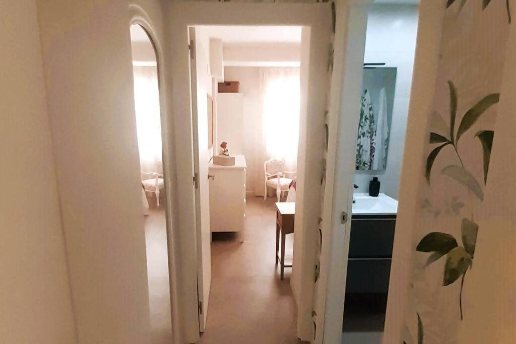 Appartement Mendoza A Un Paso De La Playa à Málaga Extérieur photo