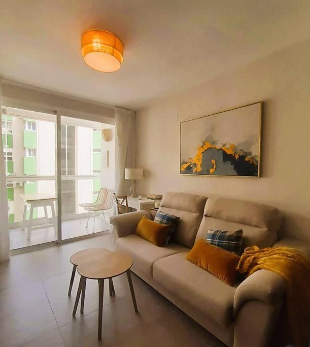 Appartement Mendoza A Un Paso De La Playa à Málaga Extérieur photo